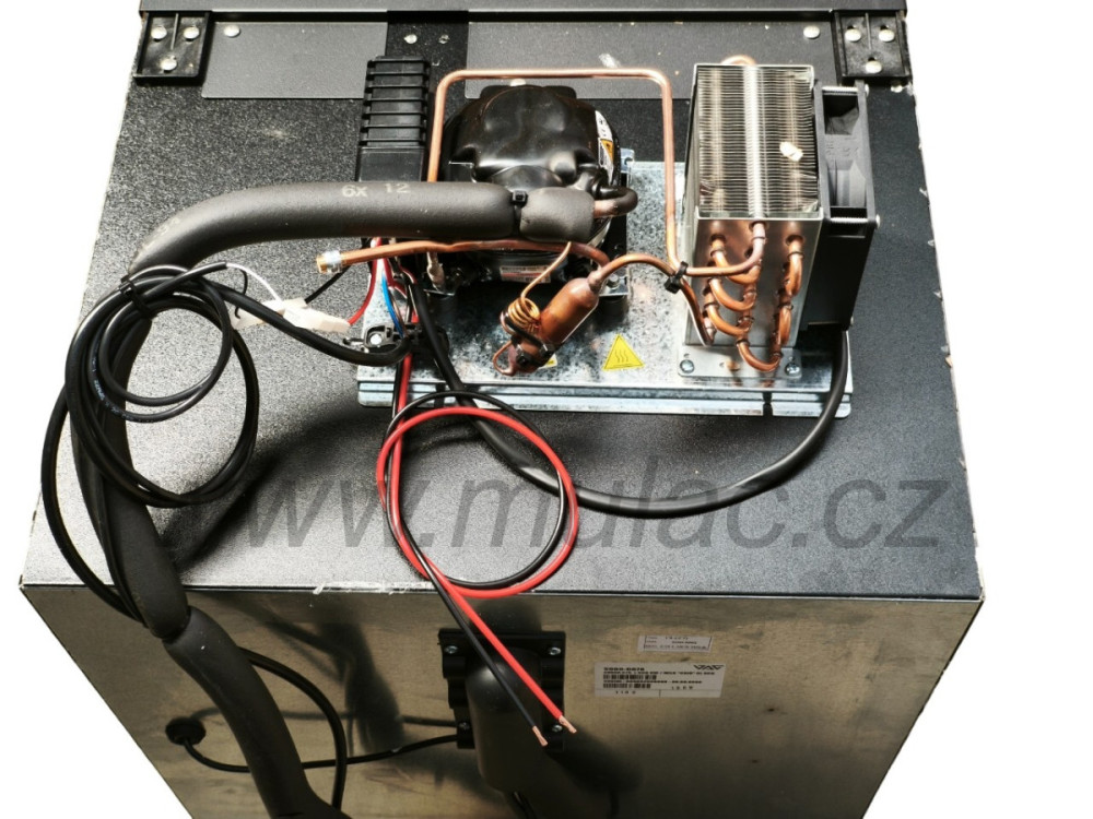 C75L CHR HP Vitrifrigo, NextGen BDN50K kompresor, černá