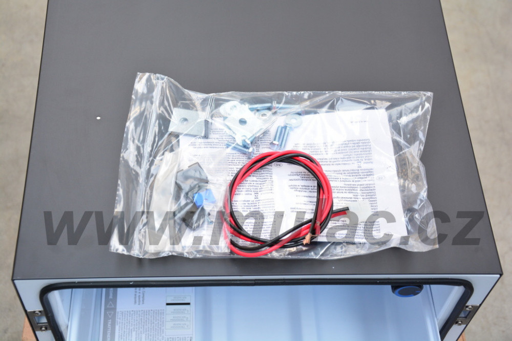 TB36AM Indel B kompresorová autochladnička 12/24V 35 litrů č.13