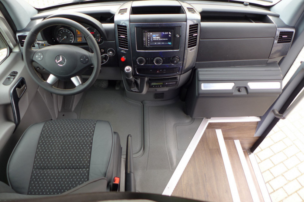 FCV40 SP882 Indel B pro Mercedes Sprinter (do 2019) a Iveco Daily č.12