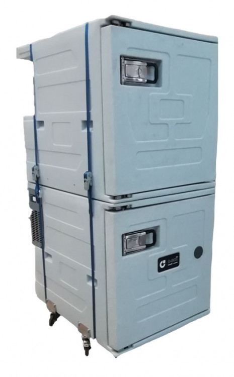 C-BOX - příklad skládání na sebe